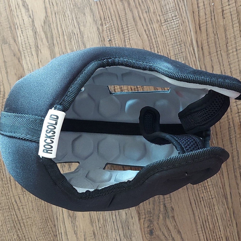 Rock solid soft helmet youth m